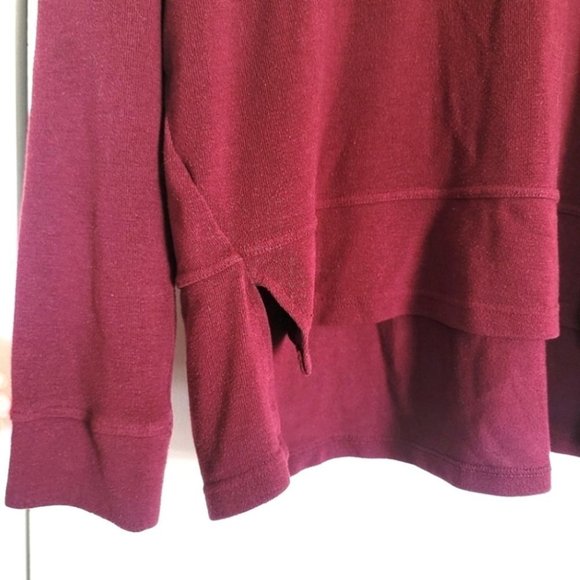 Cupcakes and Cashmere Longsleeve Knit Top Size Medium - Picture 5 of 7
